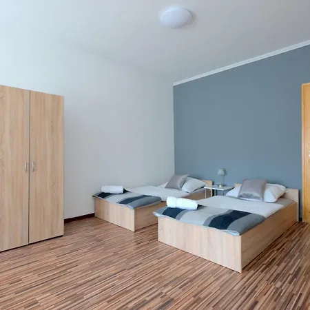 Kismarci Apartman I. 公寓